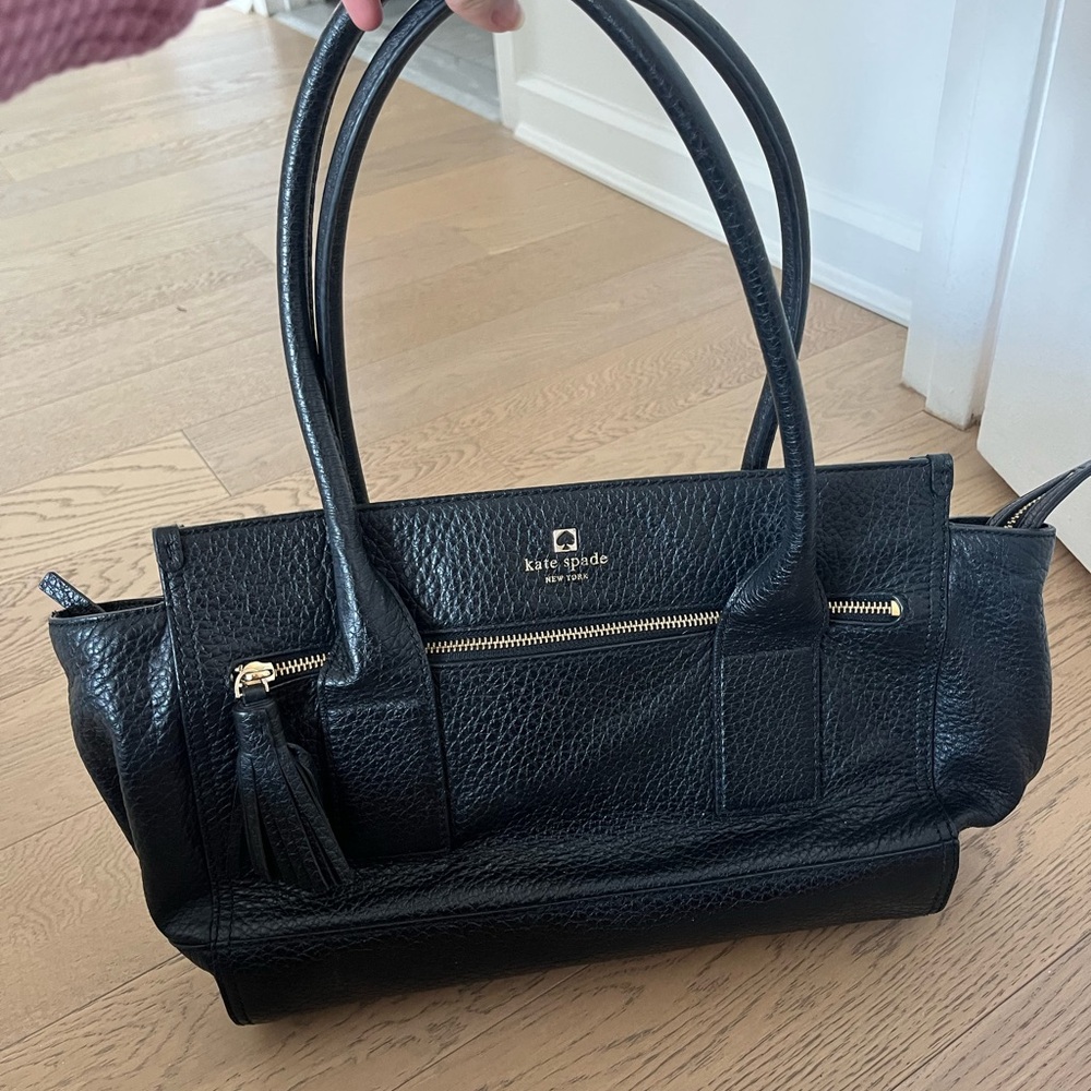 KATE SPADE black shoulder bag in pebbles leather - Great condition!!!